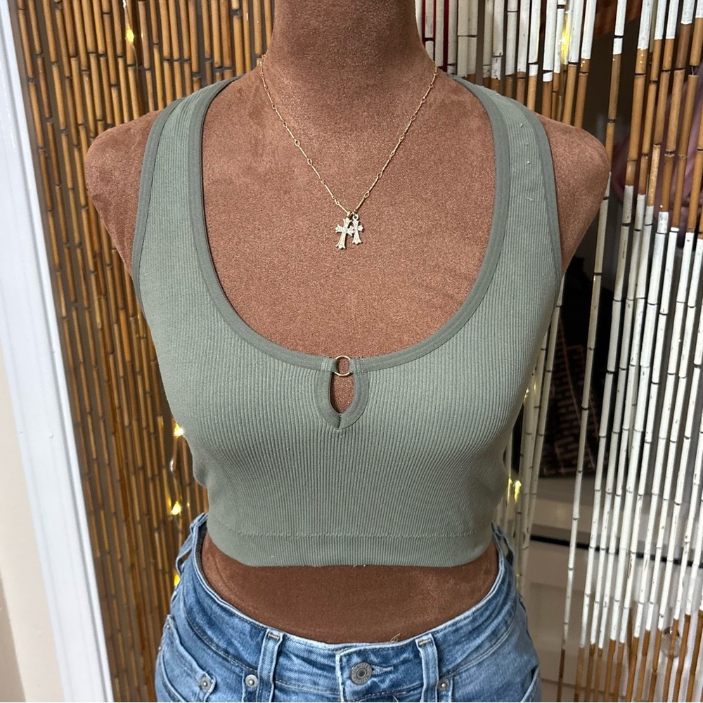 Aerie Sage Green Ribbed Crop Top – Medium